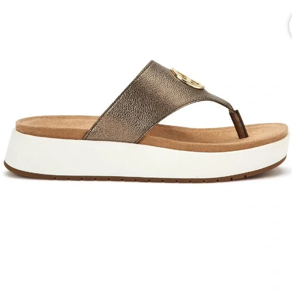 Giani Bernini Leather Sandal - Picture 2 of 10